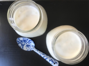 how to make yogurt in slow cooker