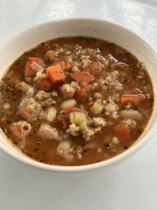 Easy turkey minestrone soup